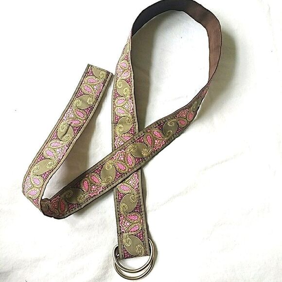 Accessories - Fabric Paisley Print 1.5" Fuscia & Gold Pattern Embroidered Adjustable Belt 40"